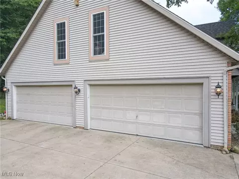 Exterior - 4855 Forest Glen Trl, Ravenna, OH 44266 photo 6 of 14