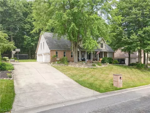 Exterior - 4855 Forest Glen Trl, Ravenna, OH 44266 photo 2 of 14