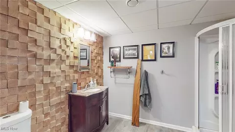 Bath - 4855 Forest Glen Trl, Ravenna, OH 44266 photo 5 of 5