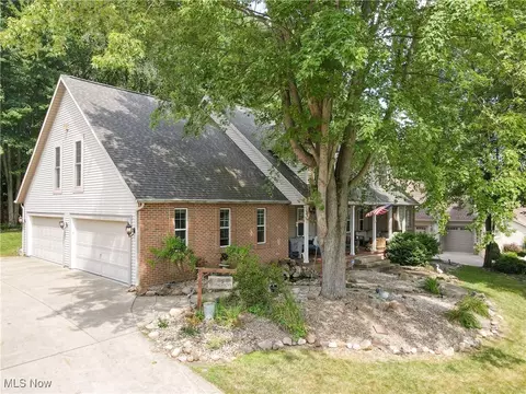 Exterior - 4855 Forest Glen Trl, Ravenna, OH 44266 photo 3 of 14