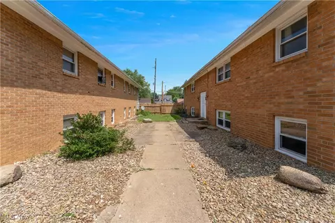 4508 Southern Blvd, Boardman, OH 44512 photo 2