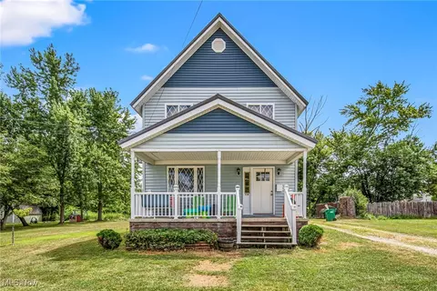 116 Willis Ave, Jefferson, OH 44047 photo 2