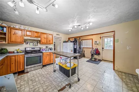 116 Willis Ave, Jefferson, OH 44047 photo 14