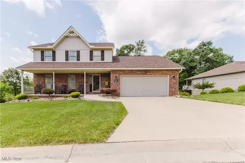 205 Millsop Dr, Weirton, WV 26062 photo 2