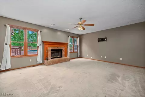 130 Santa Fe Ct, Elyria, OH 44035 photo 22