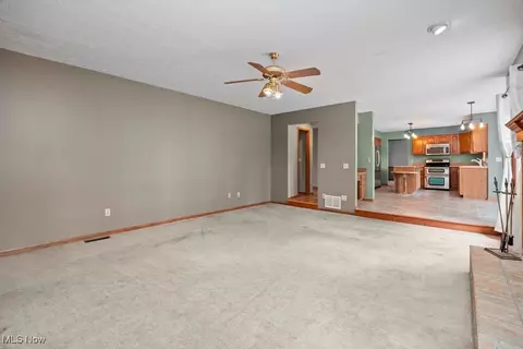 130 Santa Fe Ct, Elyria, OH 44035 photo 21