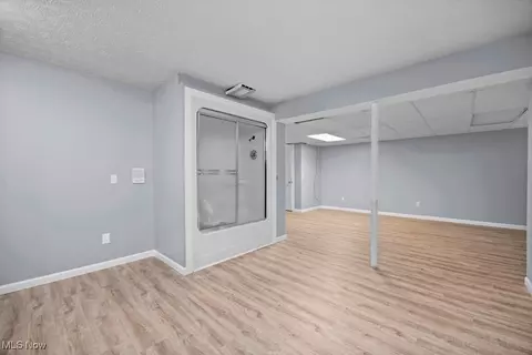 130 Santa Fe Ct, Elyria, OH 44035 photo 37