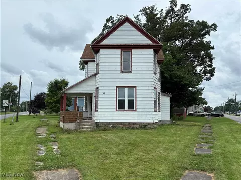 37 N Railroad St, Greenwich, OH 44837
