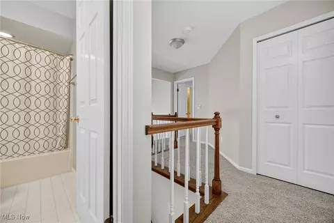 5815 Pineview Ln # -A, Willoughby, OH 44094 photo 26