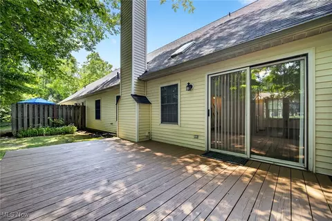 5815 Pineview Ln # -A, Willoughby, OH 44094 photo 39