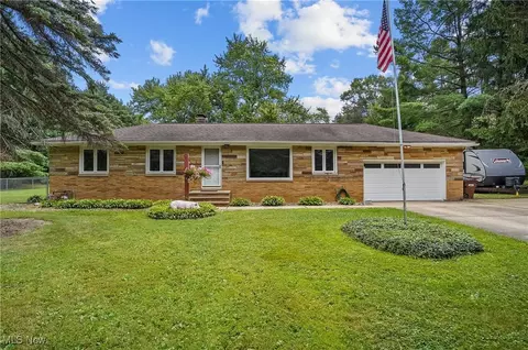 4921 Berkley Rd, Richfield, OH 44286