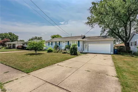 1523 W 30th St, Lorain, OH 44052