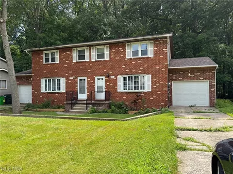 3351-3355 Hiwood Ave, Stow, OH 44224