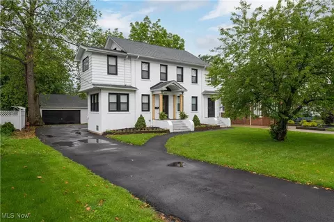 4266 Wooster Rd, Fairview Park, OH 44126
