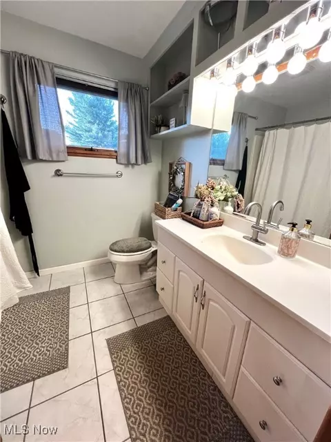 Bath - 3933 21st St NW, Canton, OH 44708 photo 1 of 3