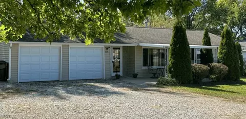558 Frost Rd, Streetsboro, OH 44241