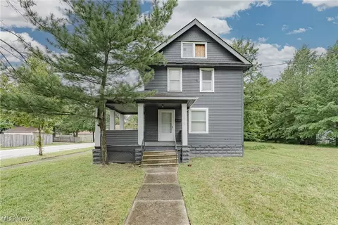 1318 E 188th St, Cleveland, OH 44110