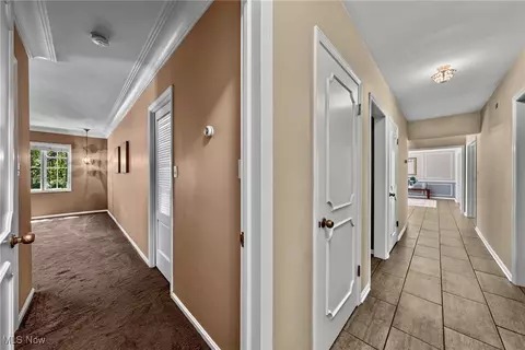2121 Stockbridge Rd, Akron, OH 44313 photo 24