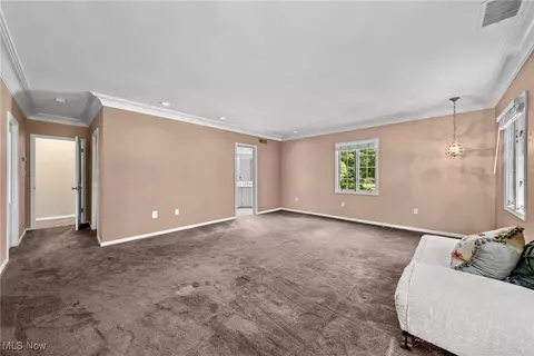 2121 Stockbridge Rd, Akron, OH 44313 photo 26