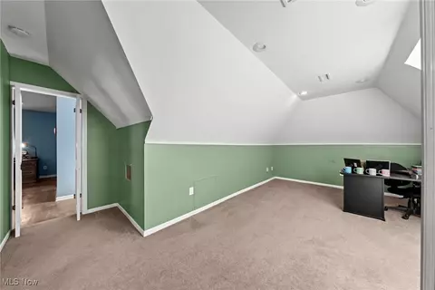 2121 Stockbridge Rd, Akron, OH 44313 photo 42