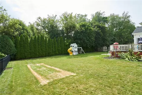 Exterior - 31 Westwick Way, Copley, OH 44321 photo 6 of 7