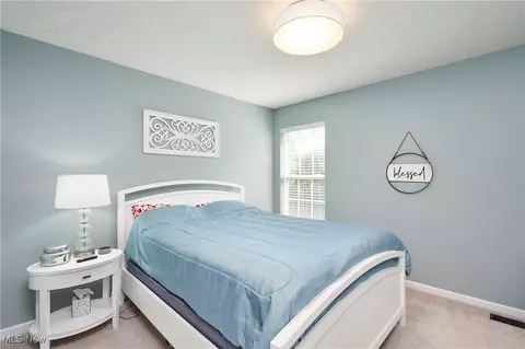 Bedroom - 31 Westwick Way, Copley, OH 44321 photo 2 of 4