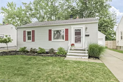 1407 Genesee Ave, Mayfield Heights, OH 44124