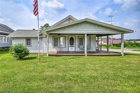 821 Cleveland Rd, Ravenna, OH 44266