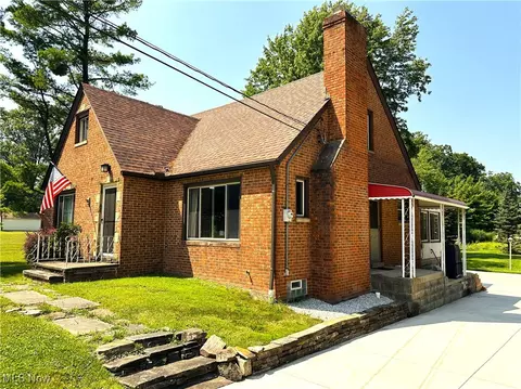 4099 Chestnut Rd, Independence, OH 44131 photo 2