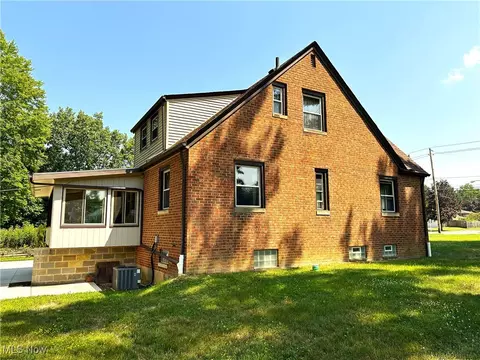 4099 Chestnut Rd, Independence, OH 44131 photo 8