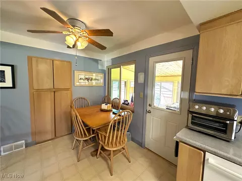 4099 Chestnut Rd, Independence, OH 44131 photo 17