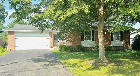 1116 S Columbus Cir, Ashland, OH 44805