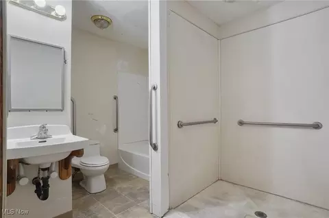 723 Broad Ave NW, Canton, OH 44708 photo 32