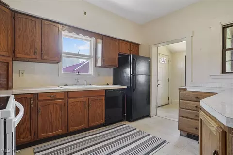 723 Broad Ave NW, Canton, OH 44708 photo 18