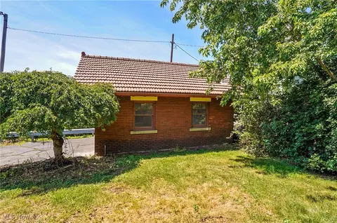 723 Broad Ave NW, Canton, OH 44708 photo 41