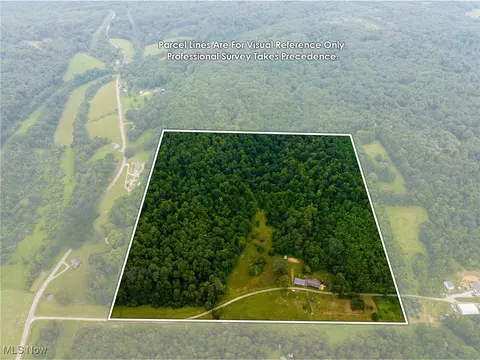 43768 County Road 58, Coshocton, OH 43812
