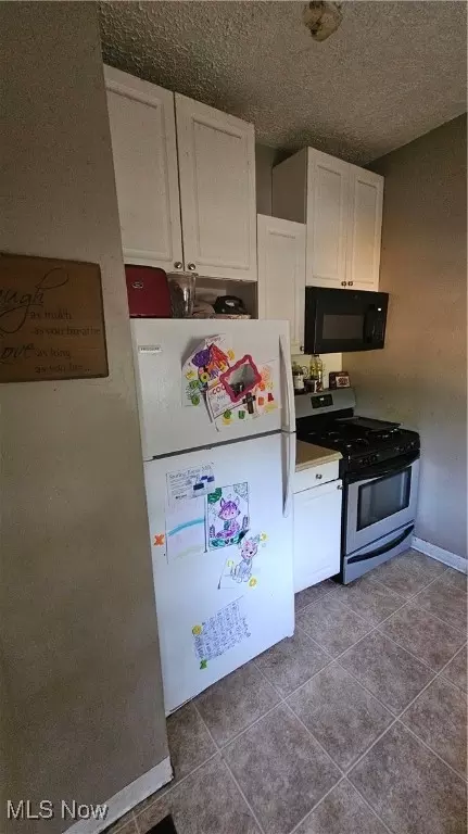 Kitchen - 106 Maple Ave, Creston, OH 44217 photo 1 of 1