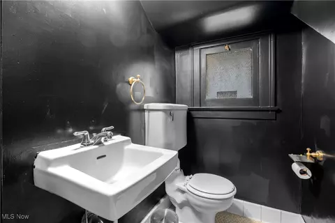 333 4th St, Elyria, OH 44035 photo 9