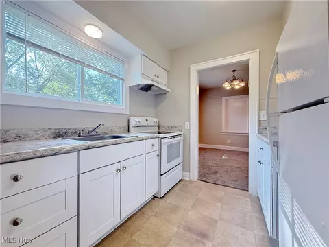 2373 Copley Rd, Akron, OH 44321 photo 12