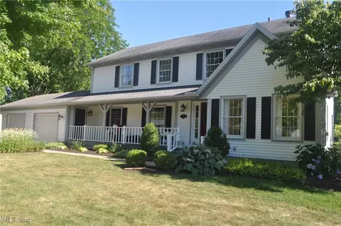 2722 Gingertree Dr, Ashtabula, OH 44004