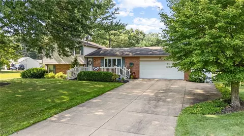 5681 Rosedale St, Louisville, OH 44641