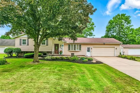 5034 Fairview Ave, Newton Falls, OH 44444