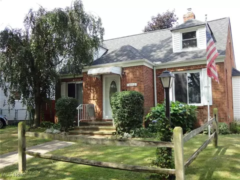 4852 W 12th St, Cleveland, OH 44109