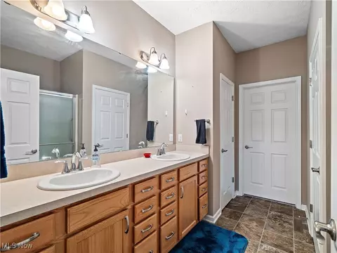 3831 Heron Dr, Lorain, OH 44053 photo 14