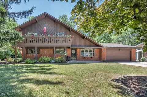 6348 Meldon Dr, Mentor, OH 44060