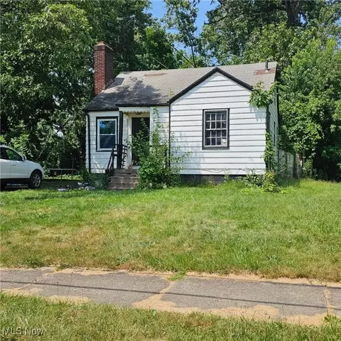 332 E Philadelphia Ave, Youngstown, OH 44507