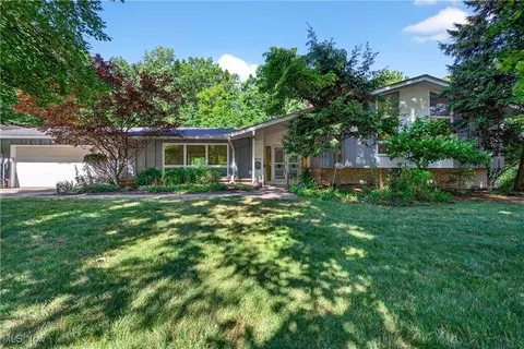 1203 Berwick Ln, South Euclid, OH 44121