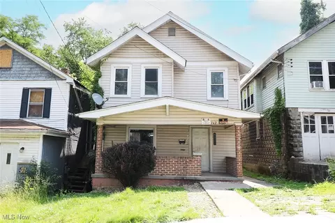 742 Kendall Ave, Steubenville, OH 43952