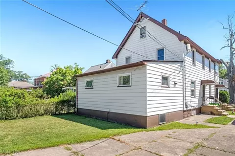 836 E 236th St, Euclid, OH 44123 photo 7
