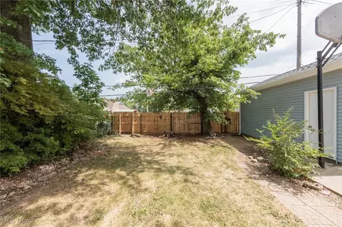 59 E 221 St, Euclid, OH 44123 photo 19